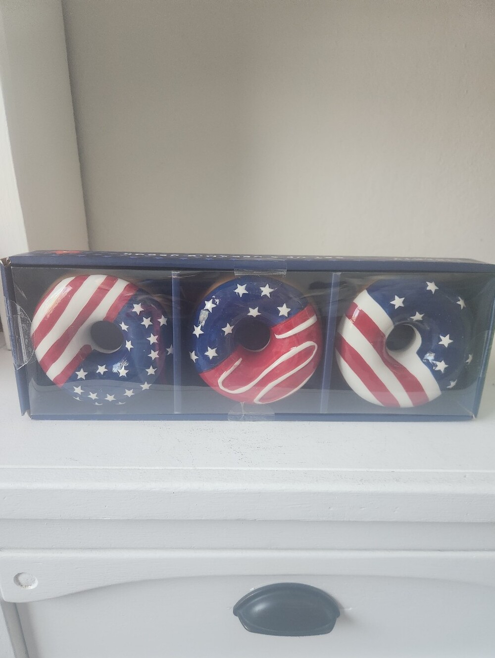 Liberty Lane Set of 3 Patriotic Ceramic Donut Decor American Flag Red White Blue